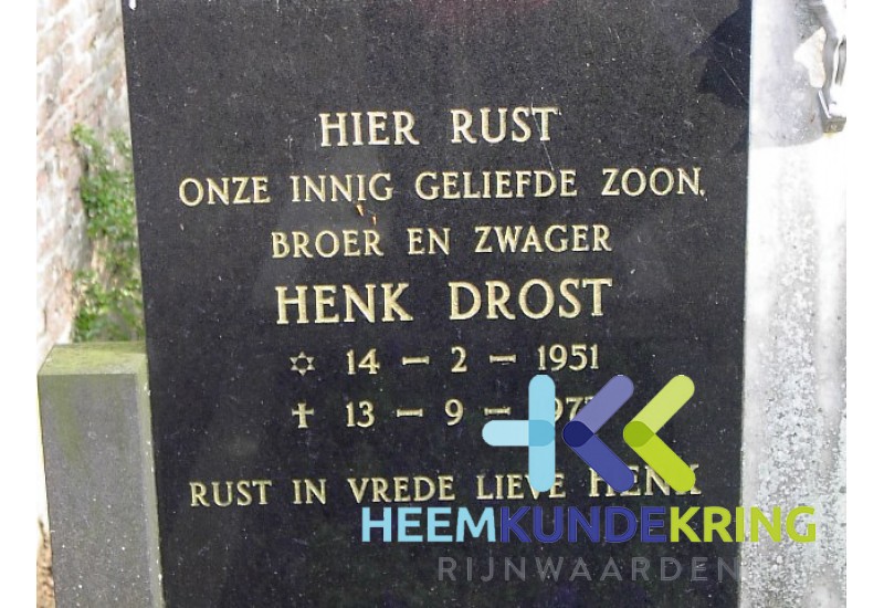 Grafstenen kerkhof Herwen Coll. HKR (142) H.Drost